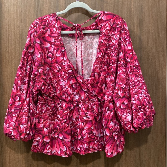 Kika Vargas x Target Pink Mum Floral Scallop Back Peplum Blouse Size 1X - Picture 9 of 14